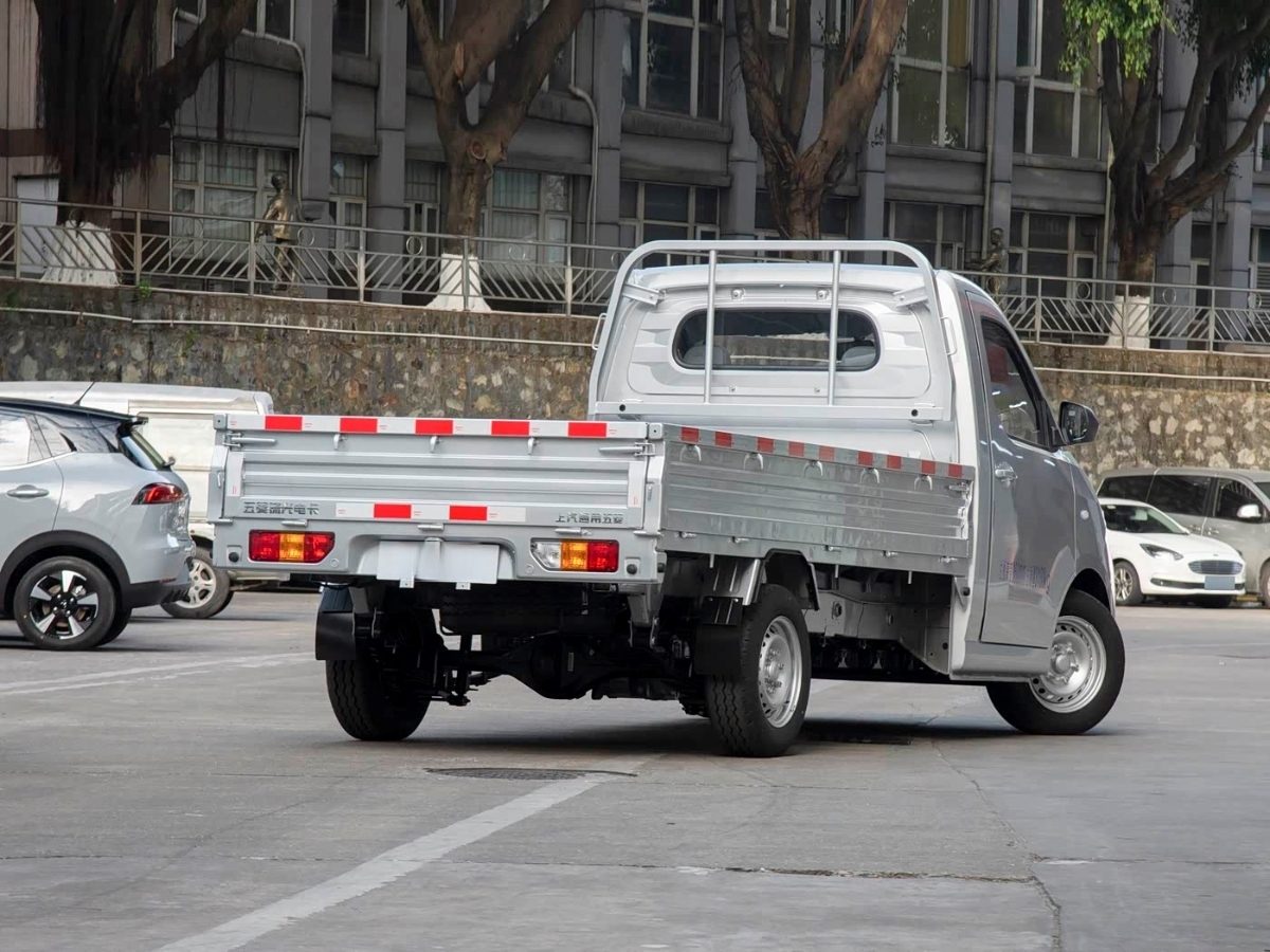 Wuling Yangguang E-truck 2025 Single Version 260km